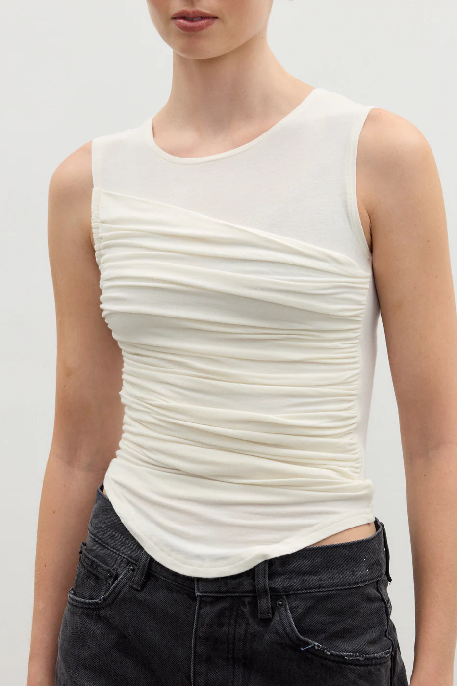 ROSELANI SLEEVELESS TOP - IVORY